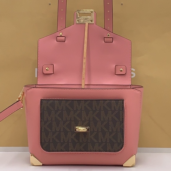 MICHAEL KORS
Manhattan Medium Leather and Logo Satchel PRIMROSE BROWN SIGNATURE - Picture 4 of 16